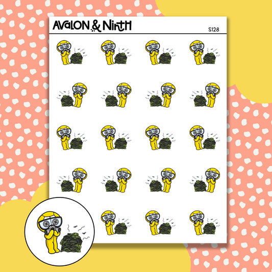 Sally - Stinky Laundry // S128