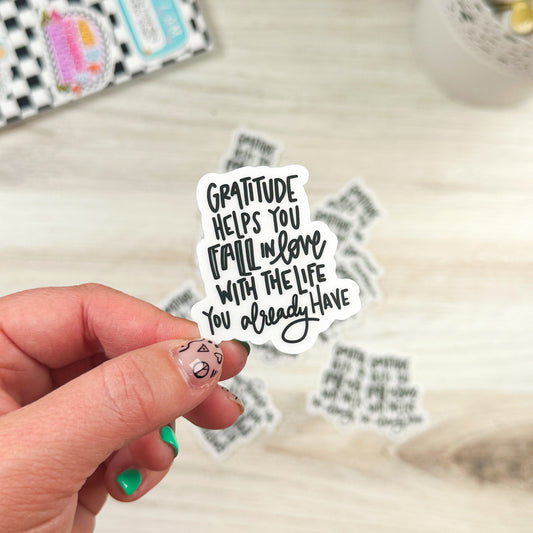Gratitude Helps You Fall in Love With the life You Already Have // DIE157